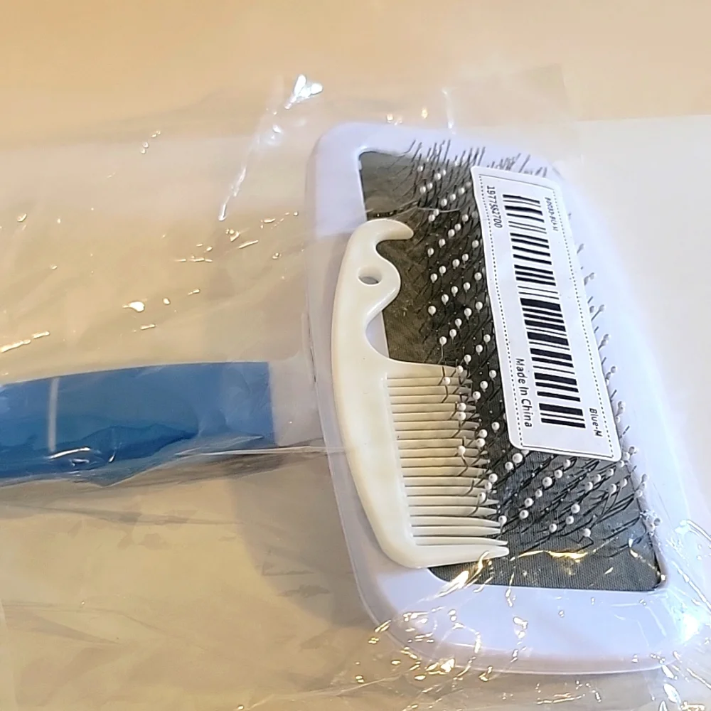 New pet comb